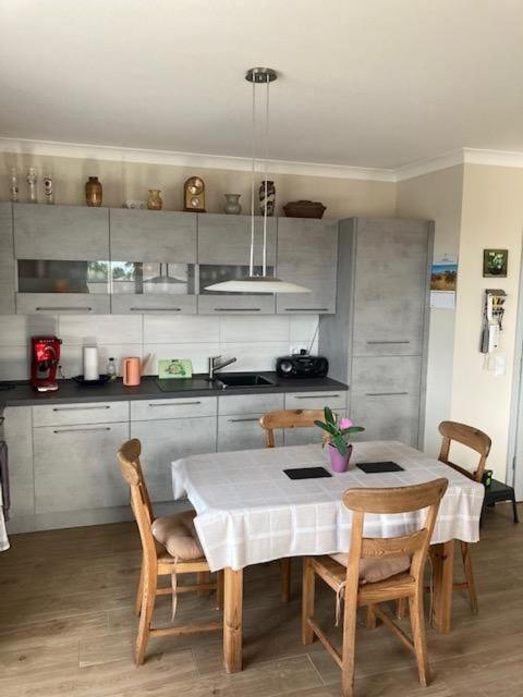 Ferienwohnung Troge In Γκράιφσβαλντ Εξωτερικό φωτογραφία